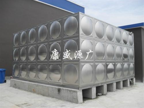 武汉组合不锈钢水箱怎样选择呢？